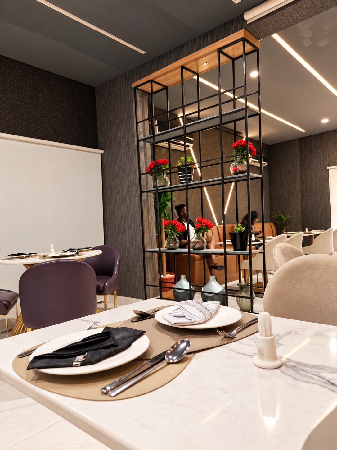 Table setting in the restaurant at Westine Hotels & Spa, Lekki Phase 1
